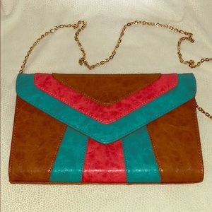 Gianni Bini Brand New w/our tags Crossbody 👜